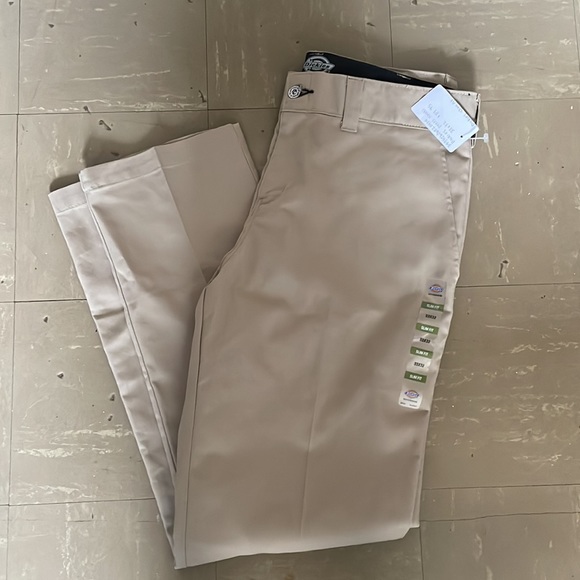 Dickies slim fit khaki pants - Picture 3 of 3